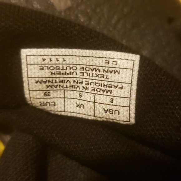 SANUK SANDALS - Picture 6 of 7